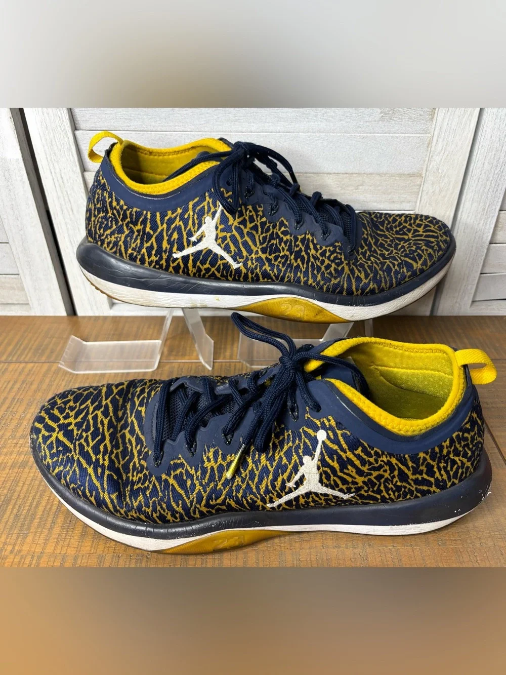 Jordan Trainer 1 Low Michigan Wolverines Mens Size 13 College Navy Yellow GUC